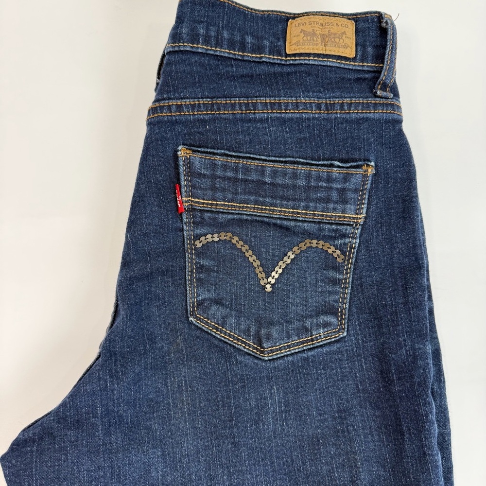 Levi’s 512 perfectly slimming capri jeans